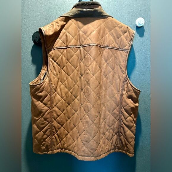 Madison Creek Leather Vest - Picture 3 of 3